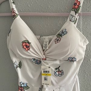 NWT White Dress size M